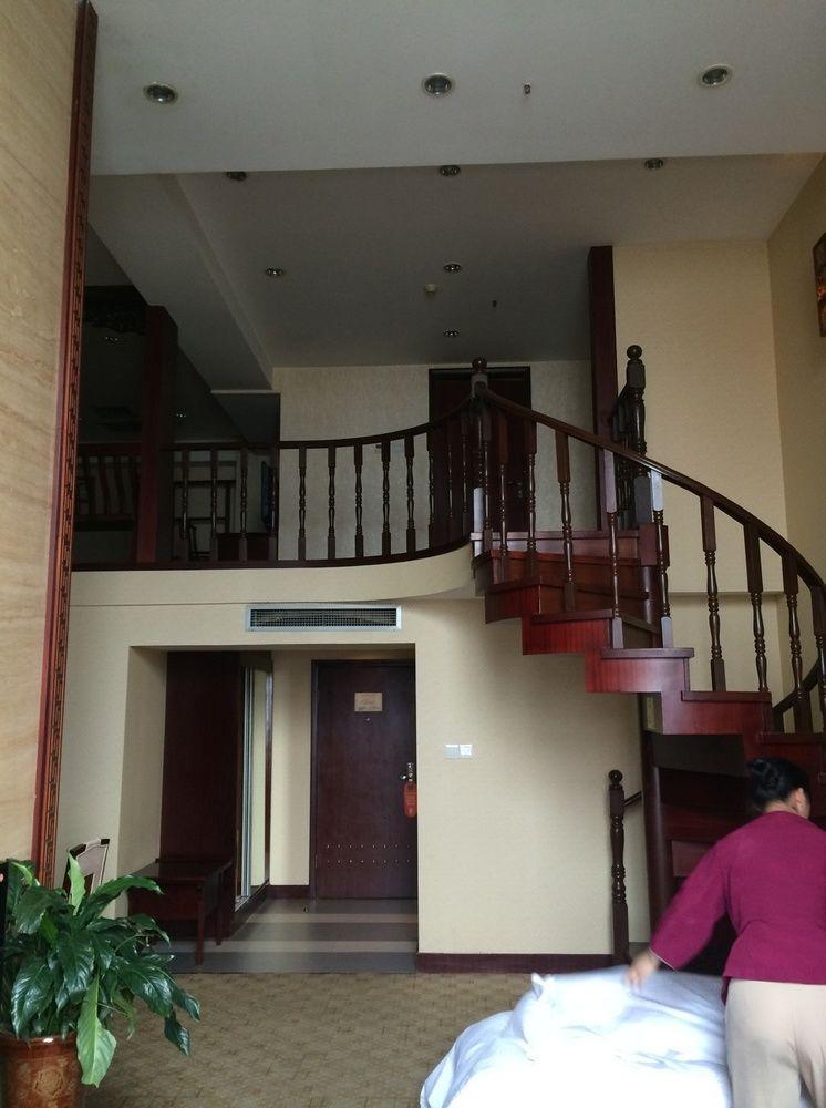Hongyadong Hotel Chongqing Exterior photo